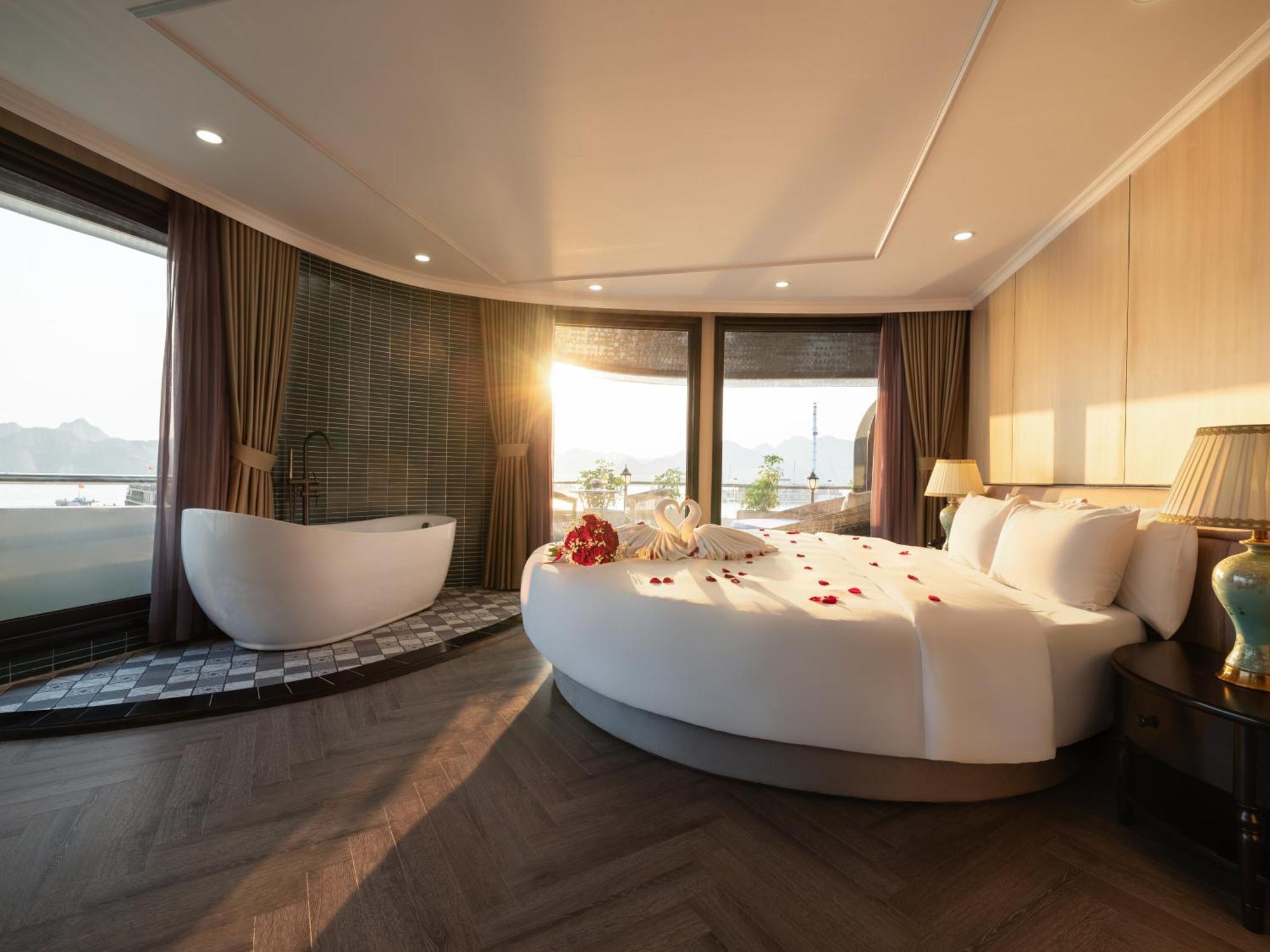 M'Gloria Cruise By Hag Hotel Ha Long Exterior photo
